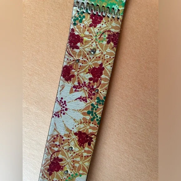 Fossil Multicolor Floral Leather Women's Belt - Picture 4 of 9
